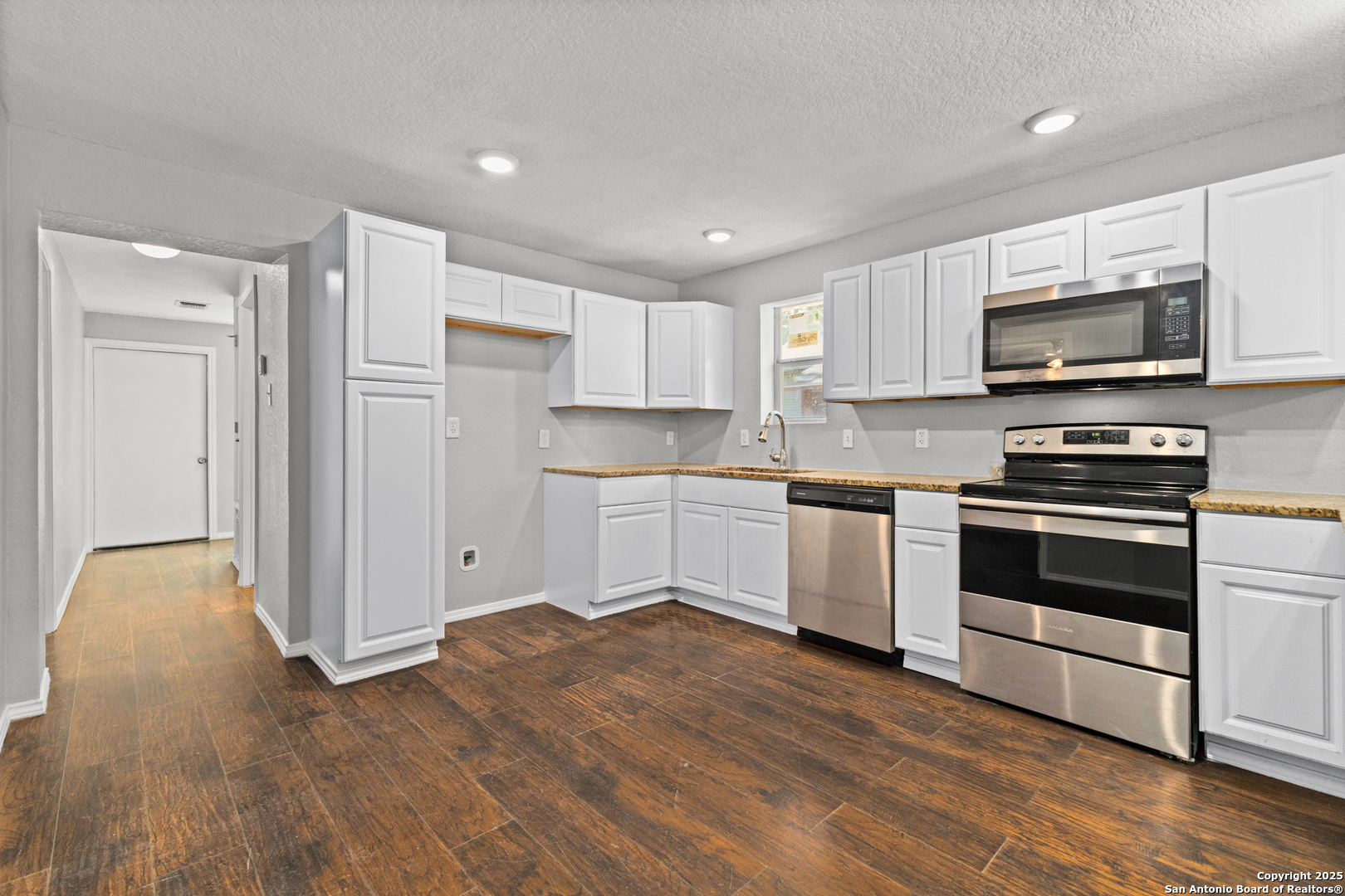 714 Hallie Avenue San Antonio TX 78210