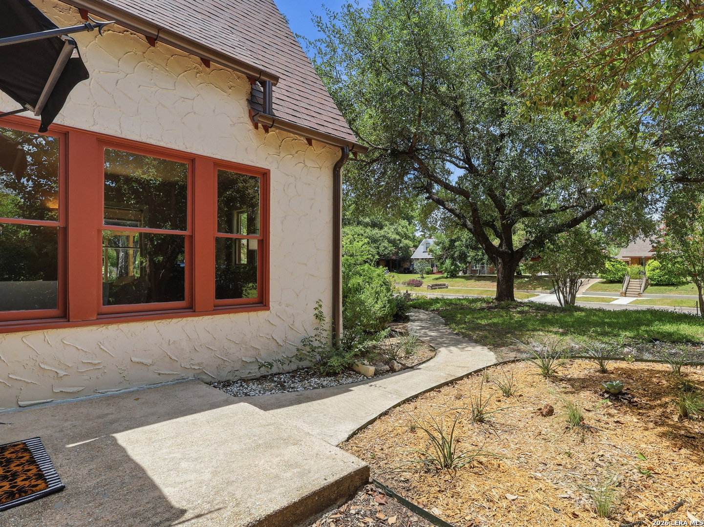 218 North Drive San Antonio TX 78201