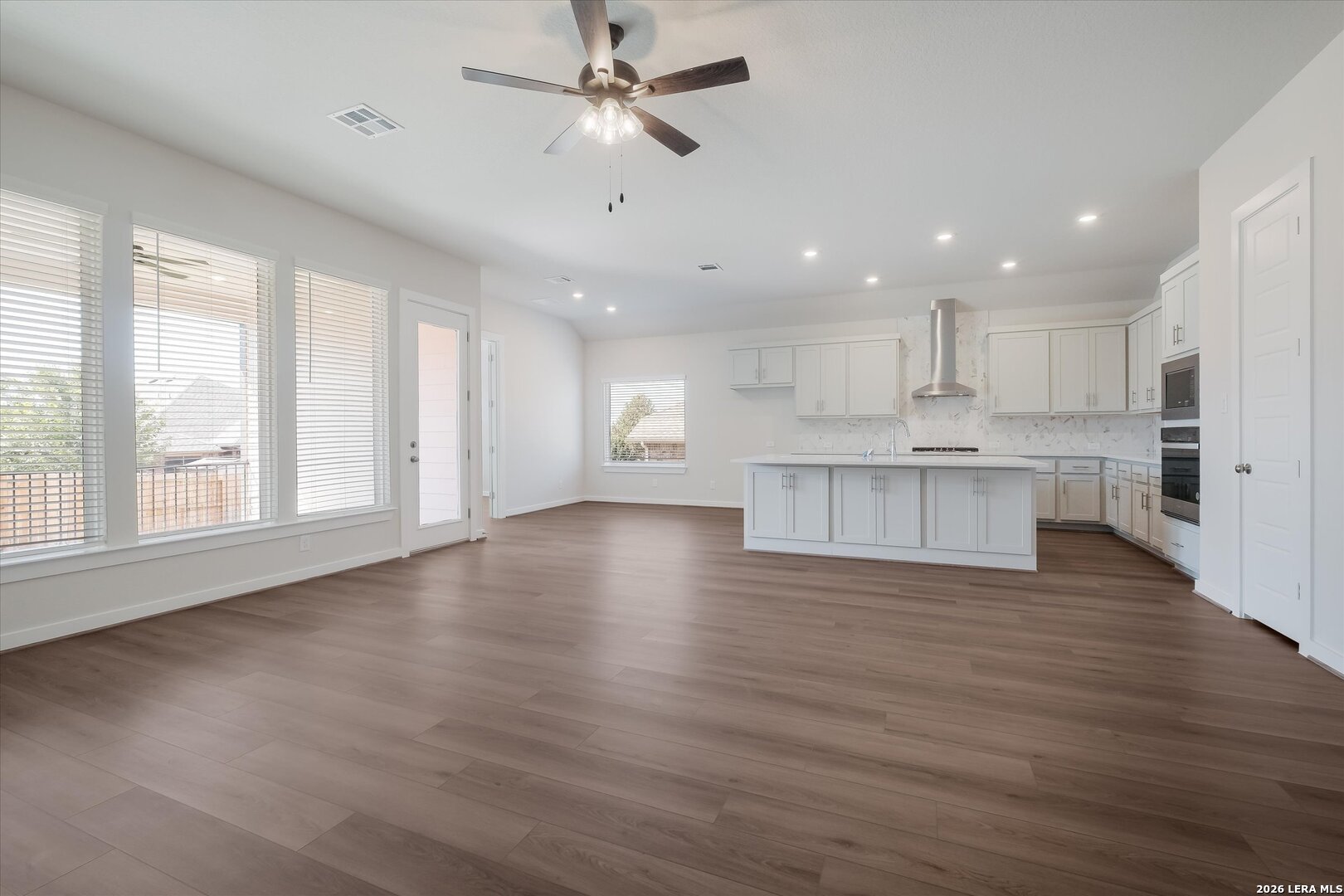 418 Foxtail Valley Cibolo TX 78108