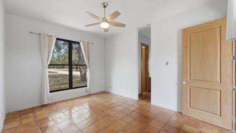 4025 Marion Road Marion TX 78124