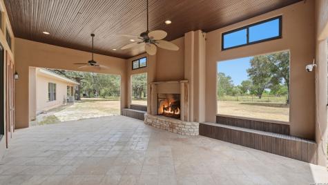 4025 Marion Road Marion TX 78124