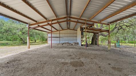 4025 Marion Road Marion TX 78124