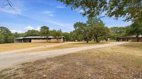 4025 Marion Road Marion TX 78124