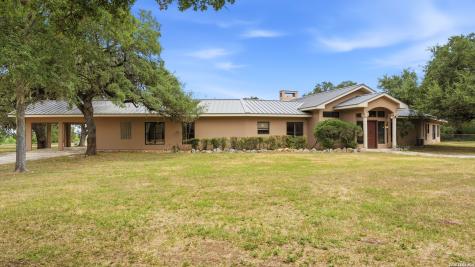 4025 Marion Road Marion TX 78124