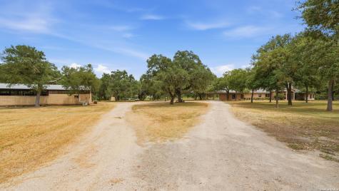 4025 Marion Road Marion TX 78124