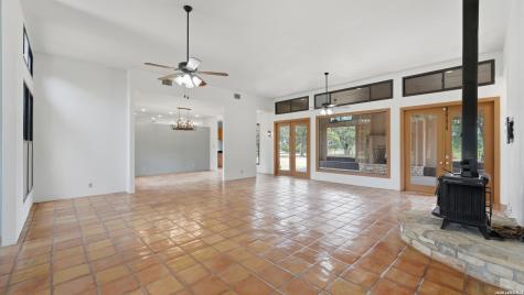 4025 Marion Road Marion TX 78124