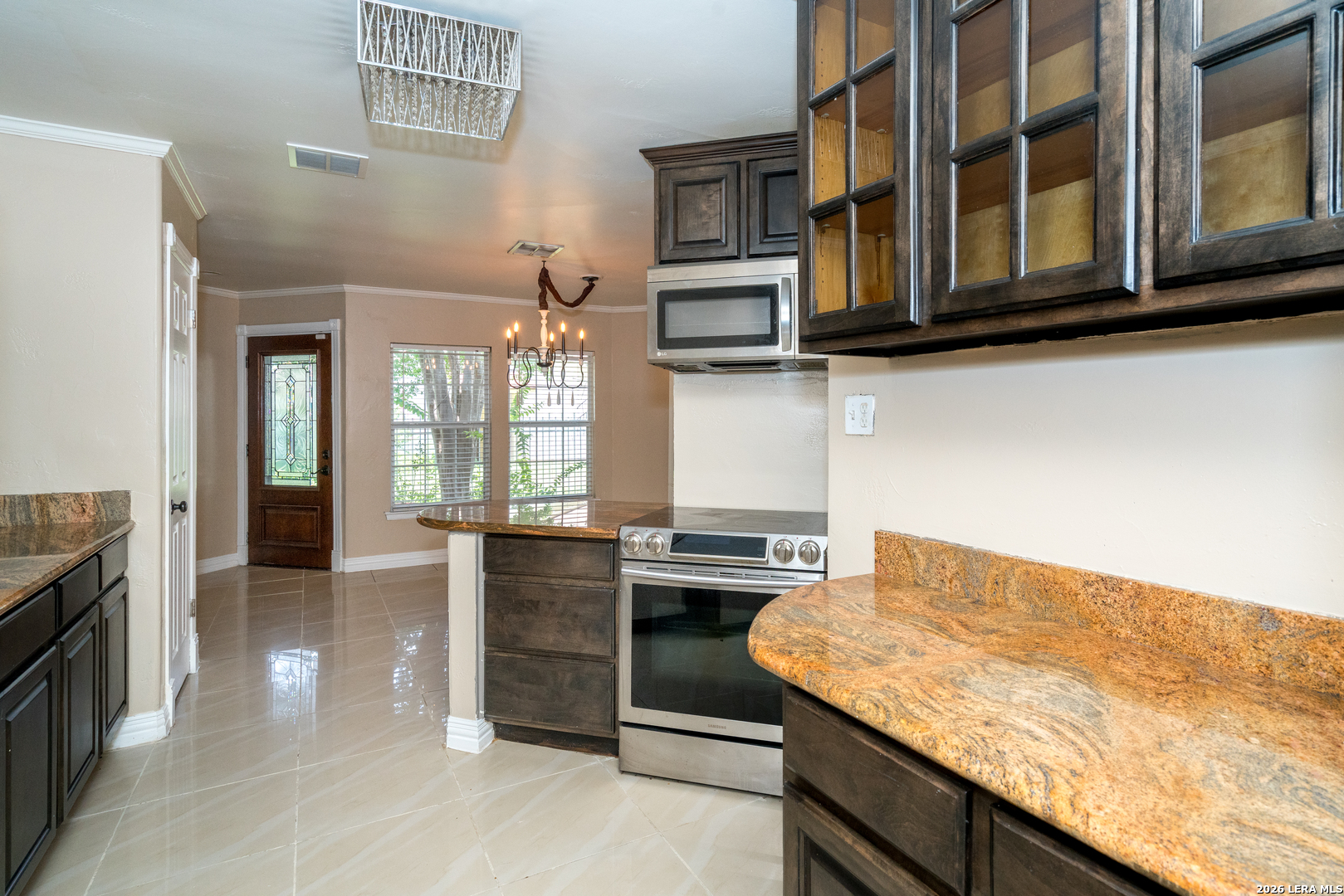 10341 Country Bluff San Antonio TX 78258