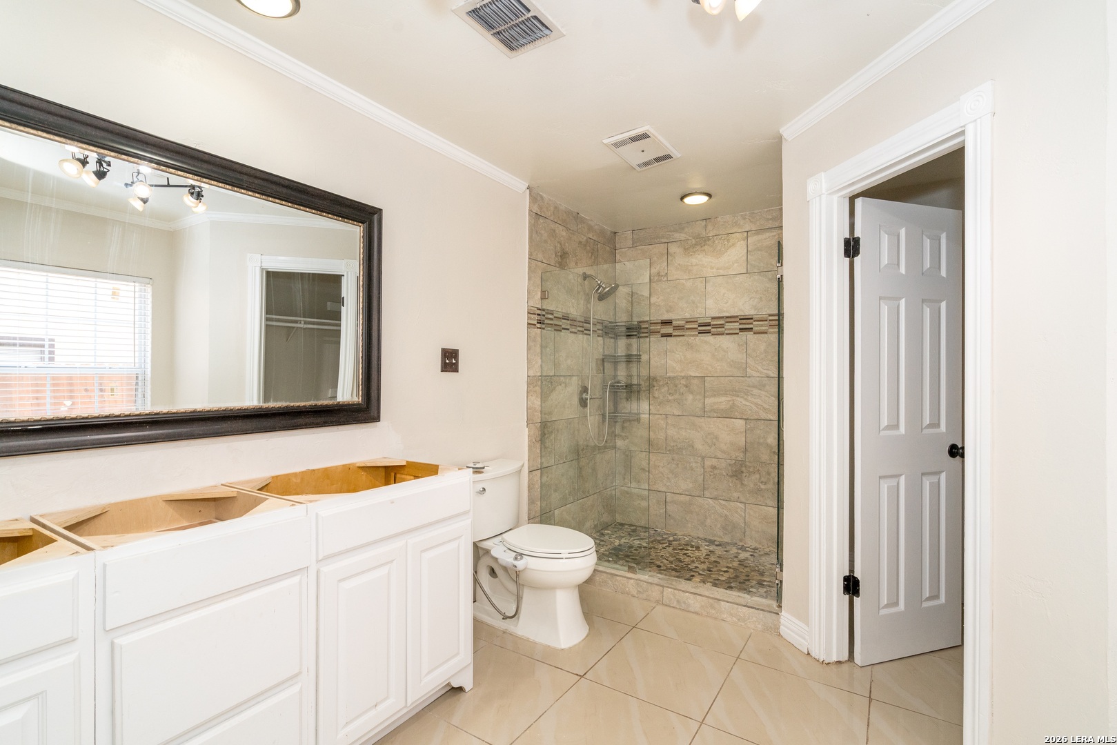 10341 Country Bluff San Antonio TX 78258
