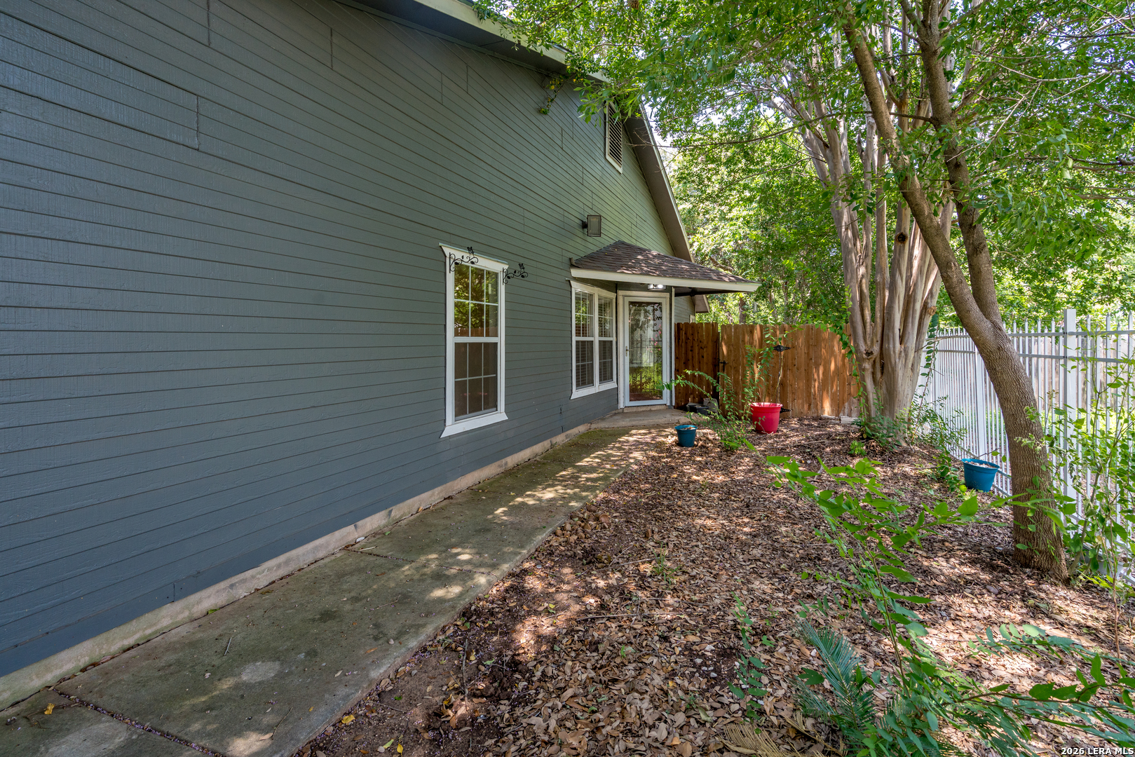 10341 Country Bluff San Antonio TX 78258