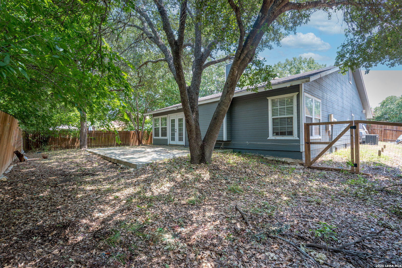 10341 Country Bluff San Antonio TX 78258