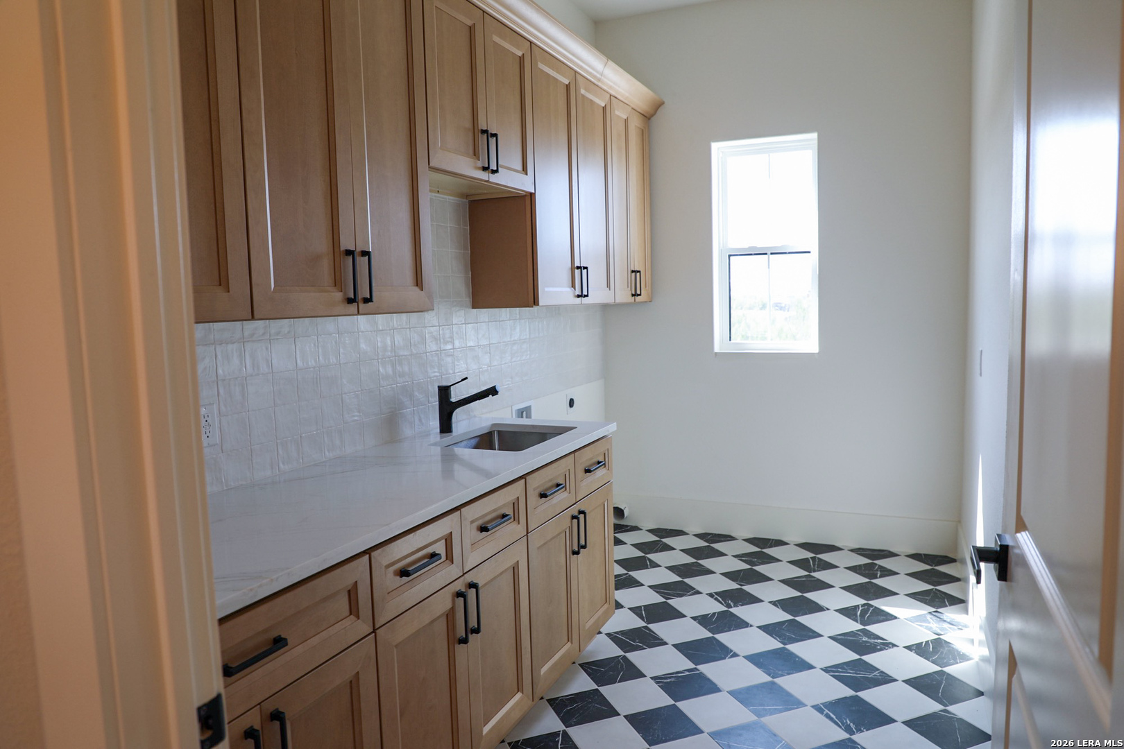 977 Pinto Canyon Bandera TX 78003
