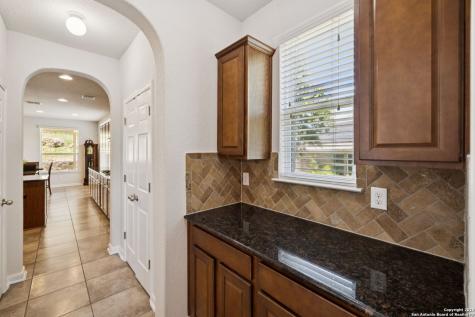 23567 Seven Winds San Antonio TX 78258