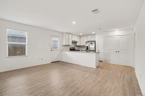 14060 Wool Park San Antonio TX 78252