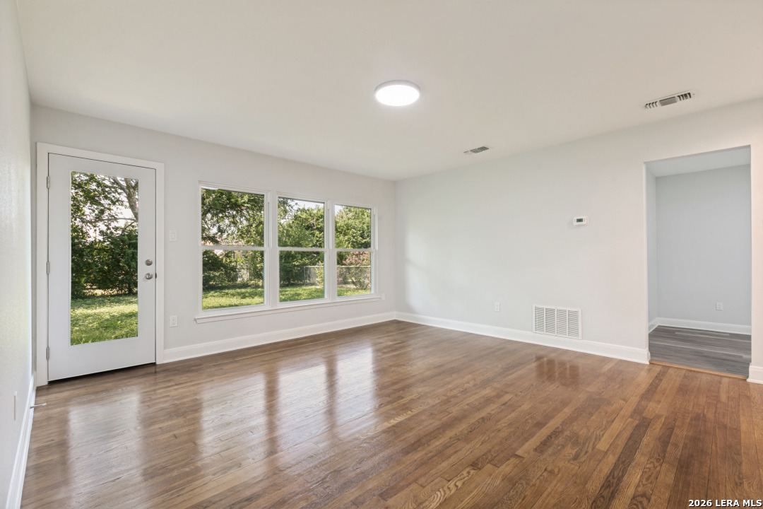 330 Brettonwood Drive San Antonio TX 78218