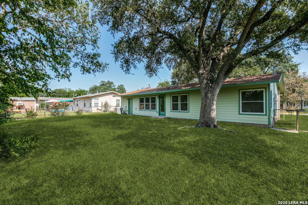 330 Brettonwood Drive San Antonio TX 78218