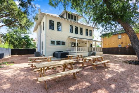 223 E Craig Place San Antonio TX 78212