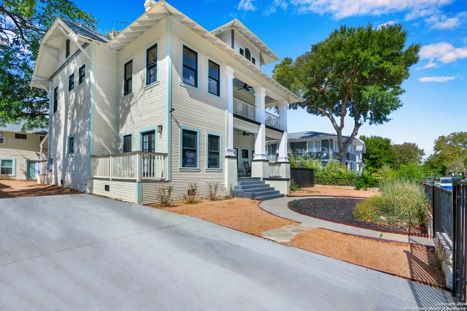 223 E Craig Place San Antonio TX 78212