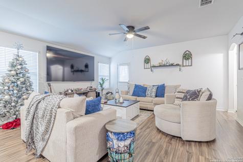 730 Pelican San Antonio TX 78221