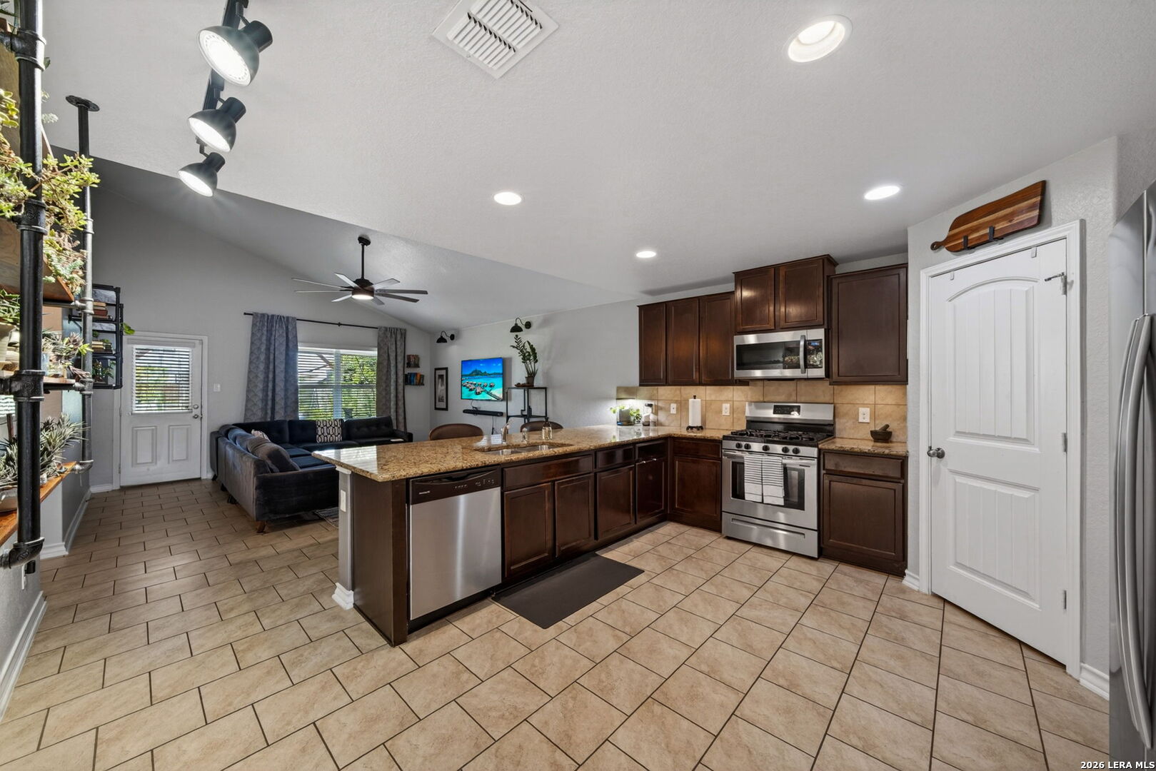 5514 Toledo Farm San Antonio TX 78222
