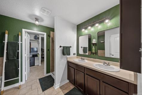 5514 Toledo Farm San Antonio TX 78222