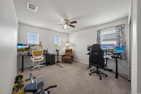 5514 Toledo Farm San Antonio TX 78222