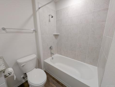 3526 Angus San Antonio TX 78245