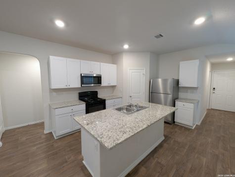 3526 Angus San Antonio TX 78245