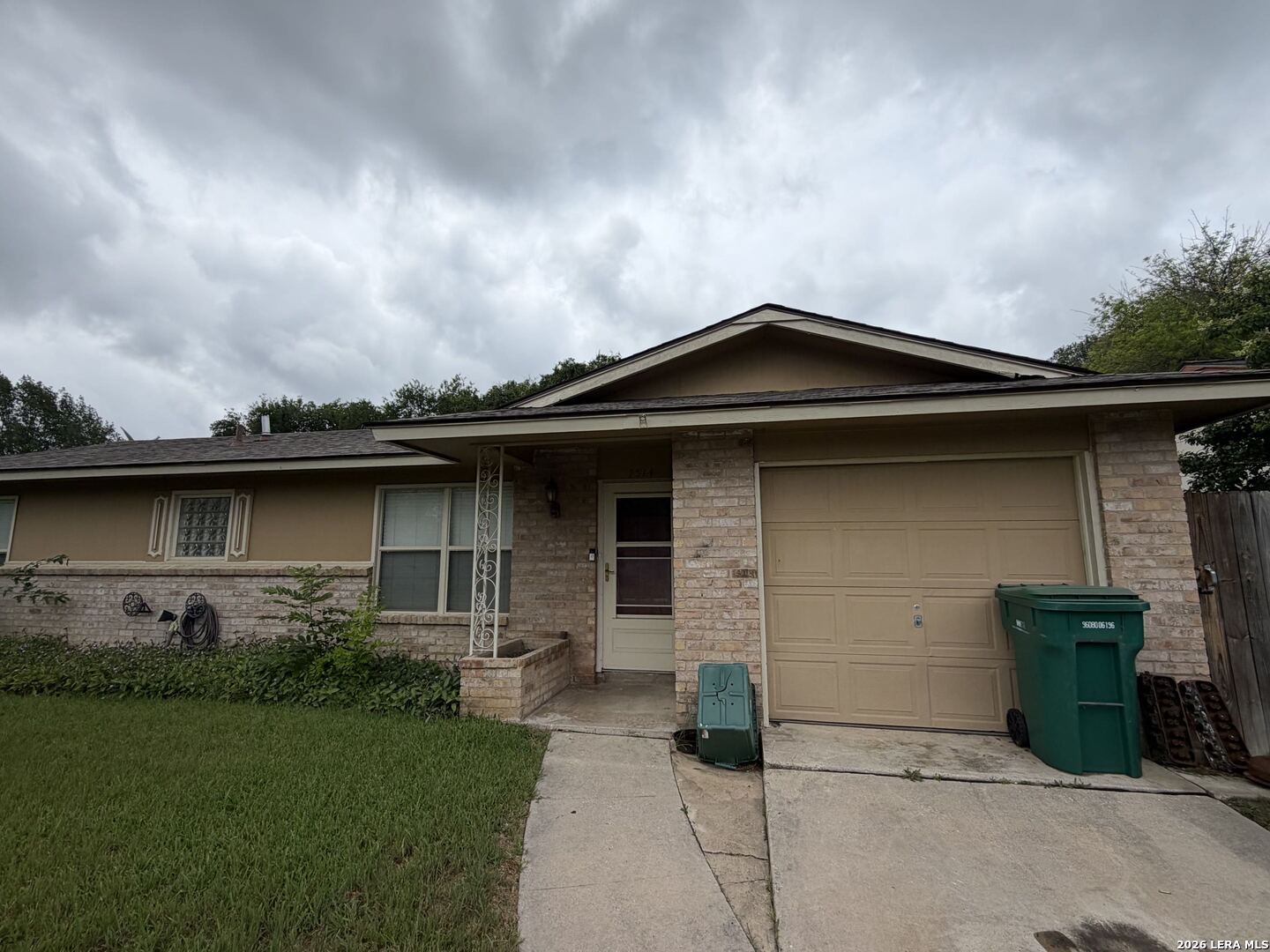 7514 Sage Oak Street Live Oak TX 78233