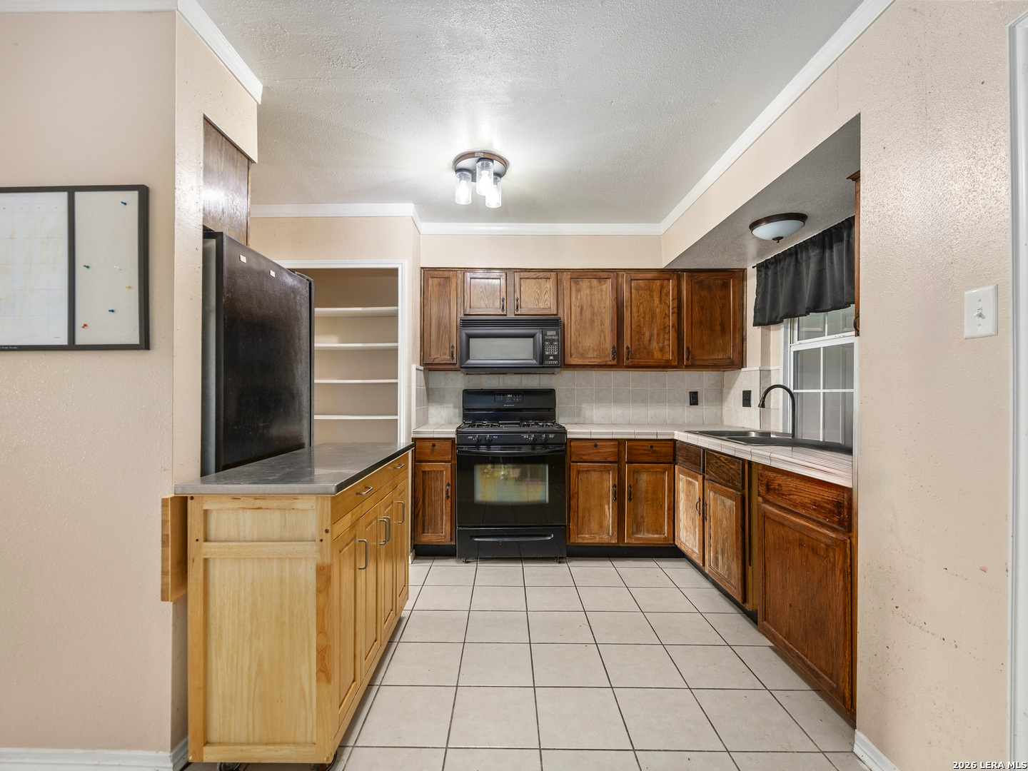 7514 Sage Oak Street Live Oak TX 78233