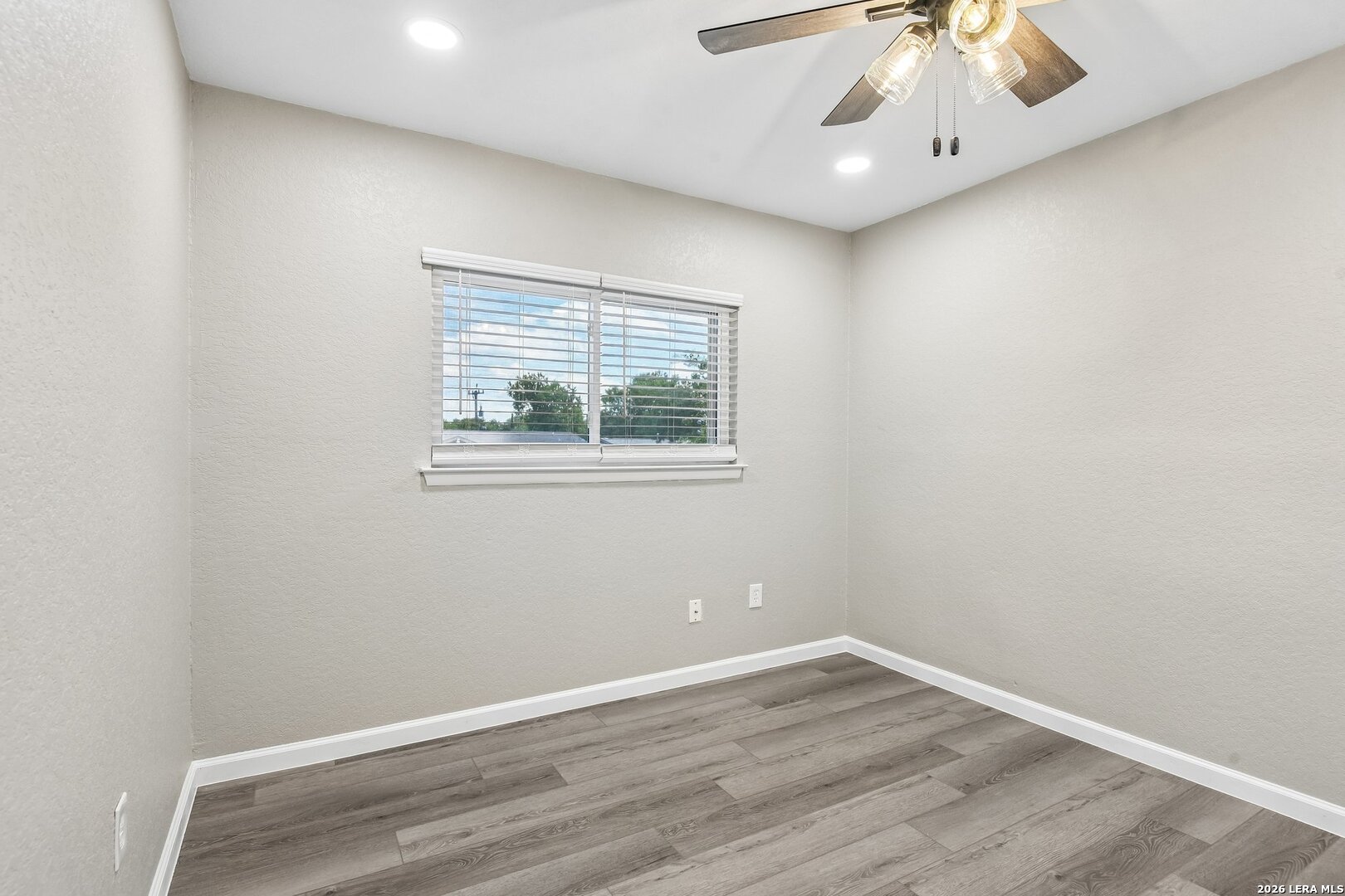 4955 Nuthatch San Antonio TX 78217