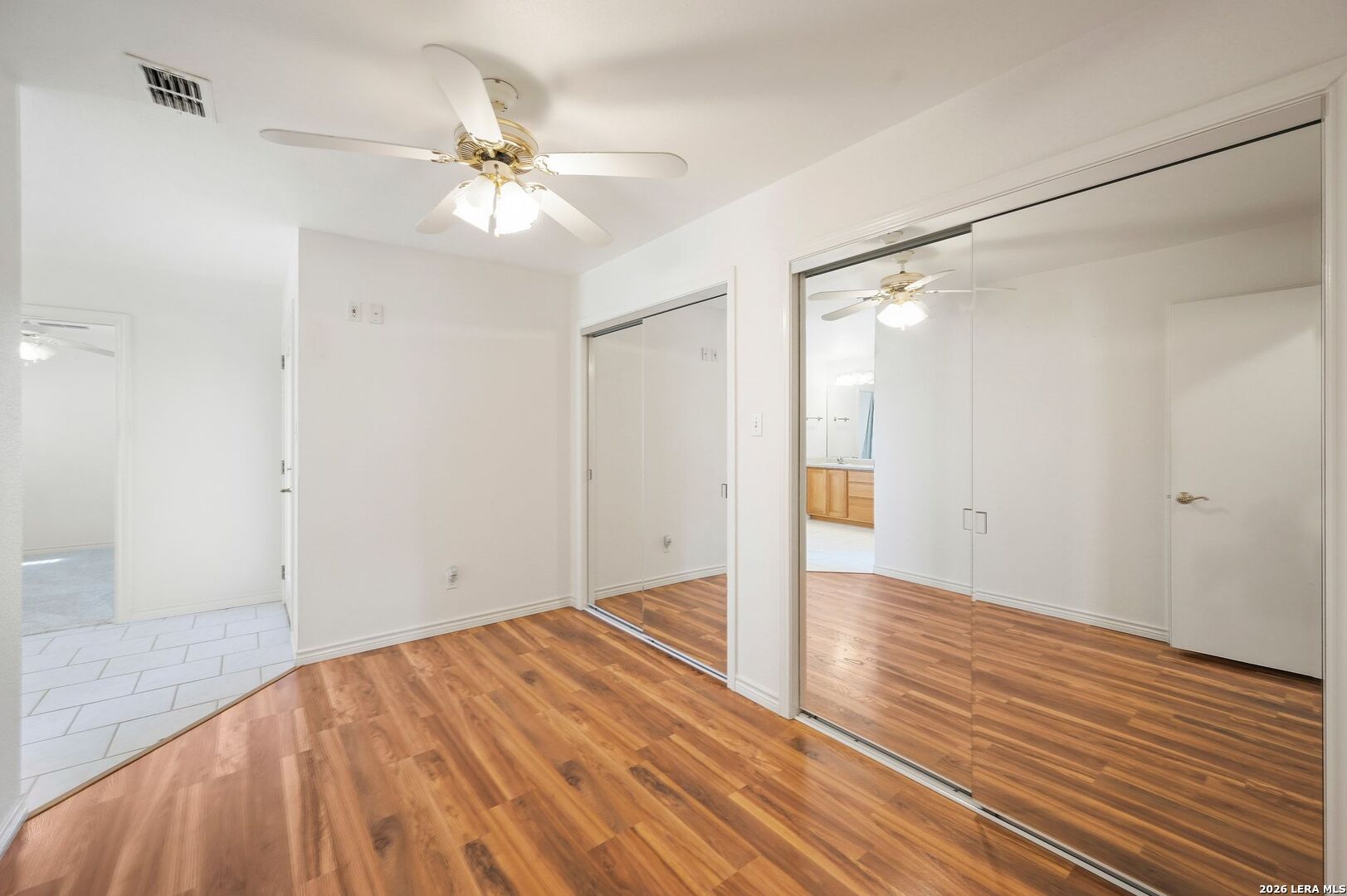 162 Oakside Universal City TX 78148