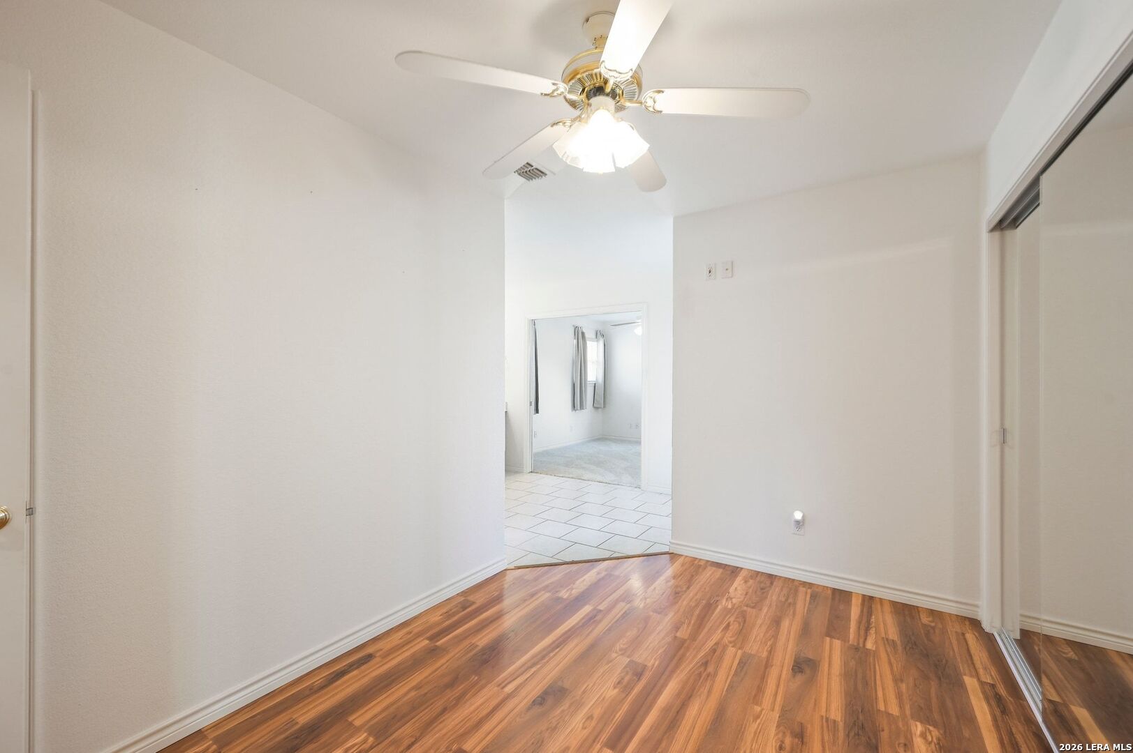 162 Oakside Universal City TX 78148