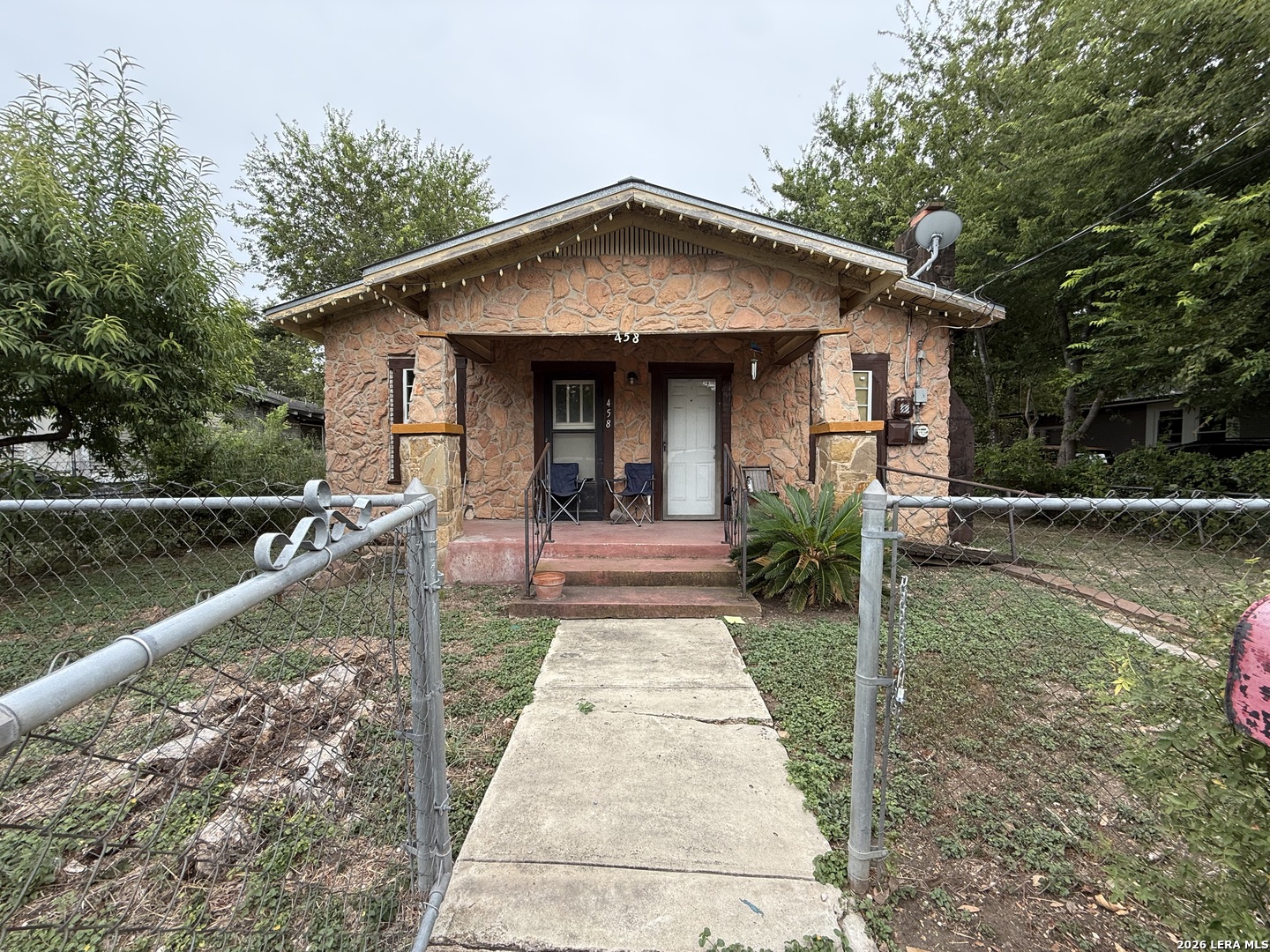 458 E Young San Antonio TX 78214