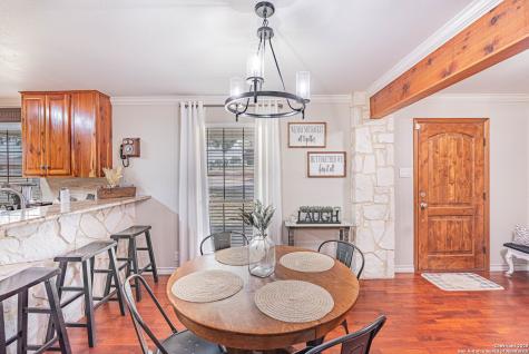 461 Fm 3432 La Vernia TX 78121