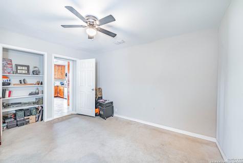461 Fm 3432 La Vernia TX 78121