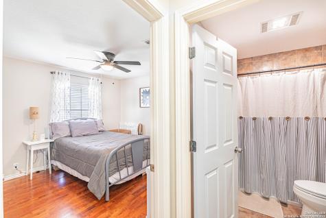 461 Fm 3432 La Vernia TX 78121