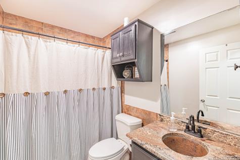 461 Fm 3432 La Vernia TX 78121