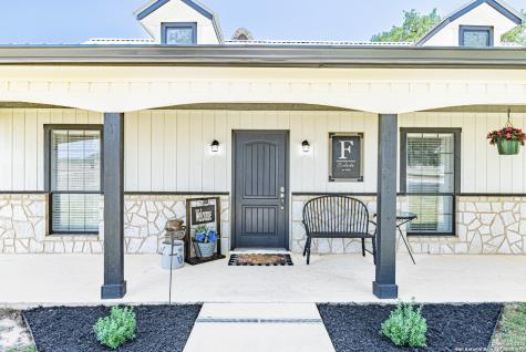 461 Fm 3432 La Vernia TX 78121