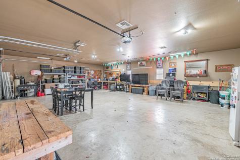 461 Fm 3432 La Vernia TX 78121
