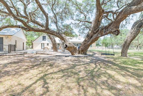 461 Fm 3432 La Vernia TX 78121