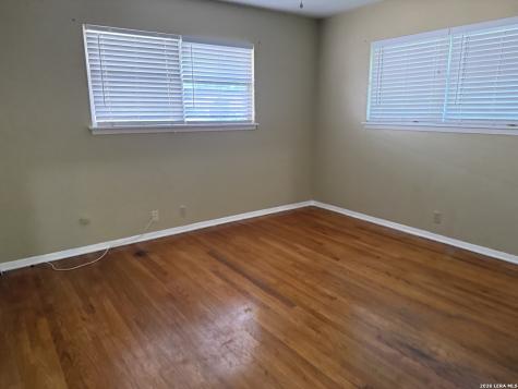 4907 Seabreeze Drive San Antonio TX 78220