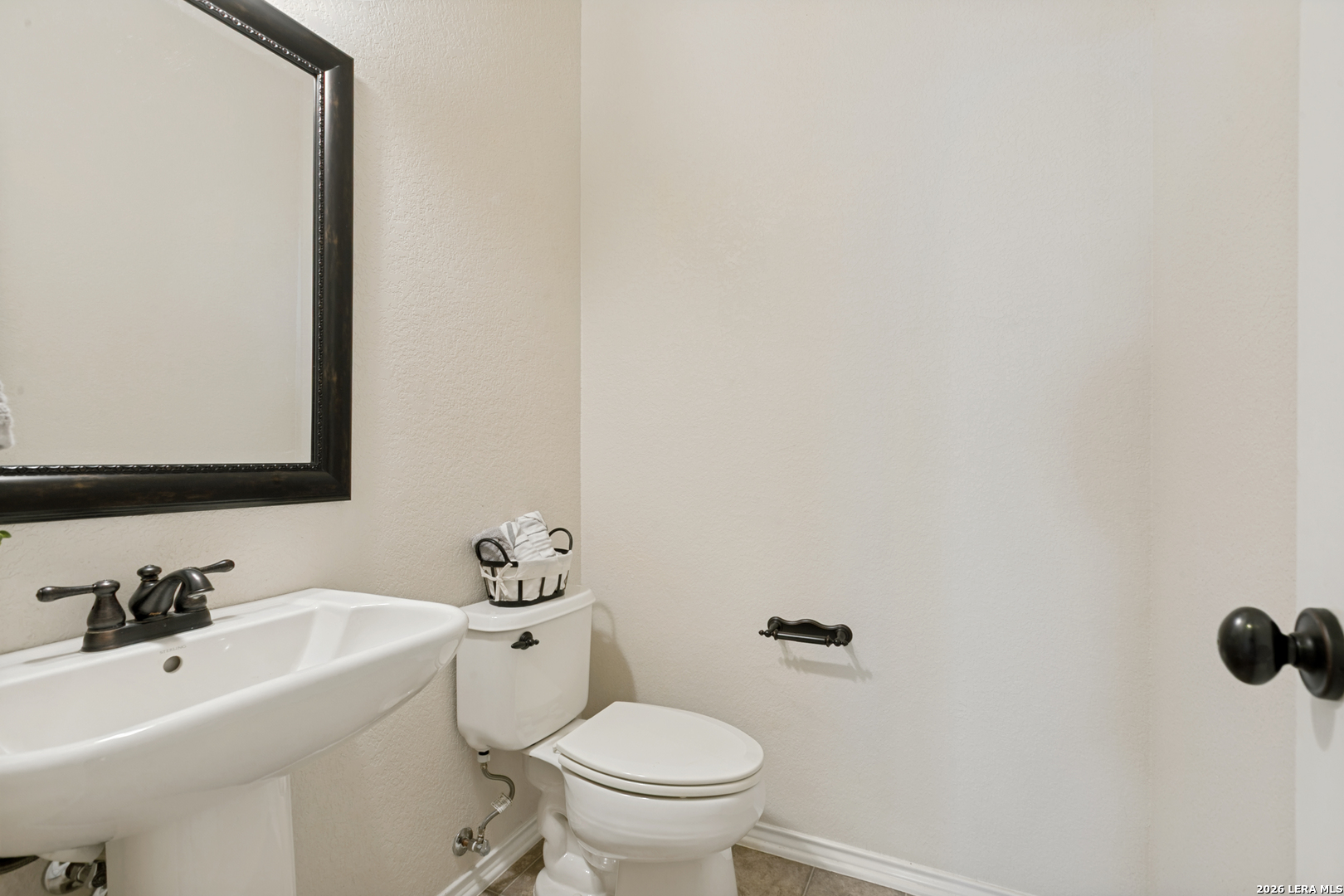 1306 Sun Garden San Antonio TX 78245