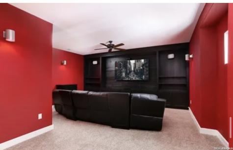 1811 Barrett Palms San Antonio TX 78224