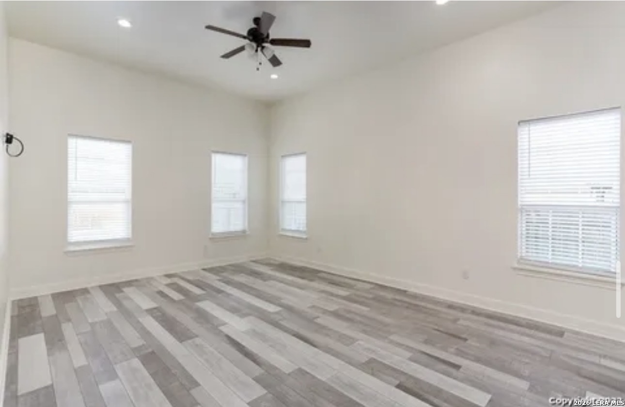 1811 Barrett Palms San Antonio TX 78224