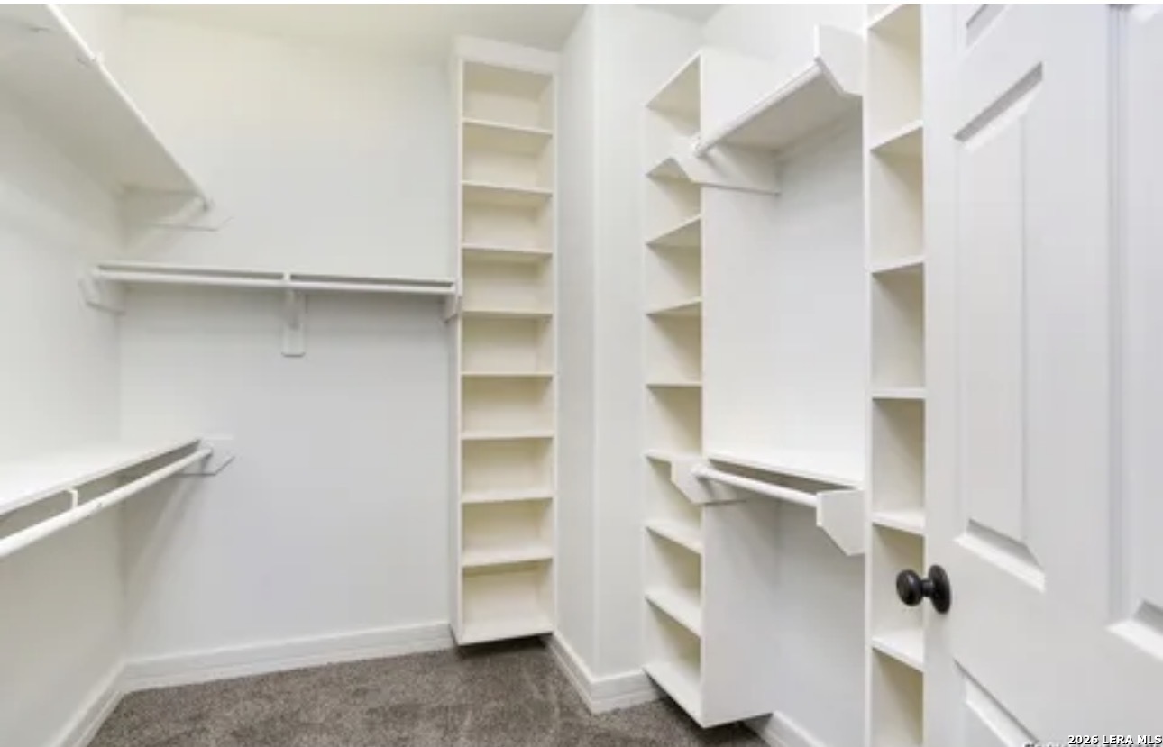 1811 Barrett Palms San Antonio TX 78224
