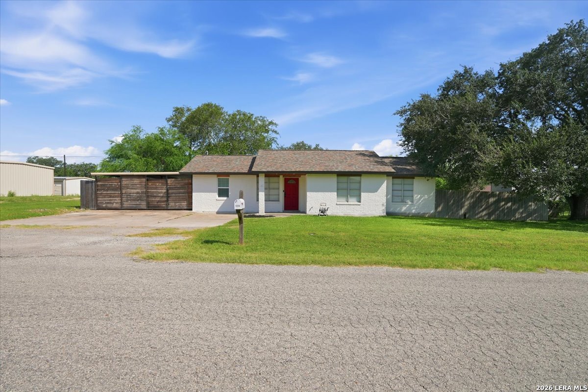 1314 Mark Street George West TX 78022