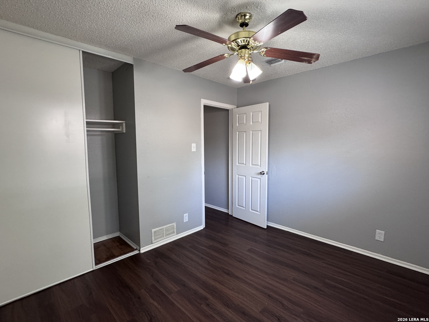 1035 Cloverbrook Street San Antonio TX 78245