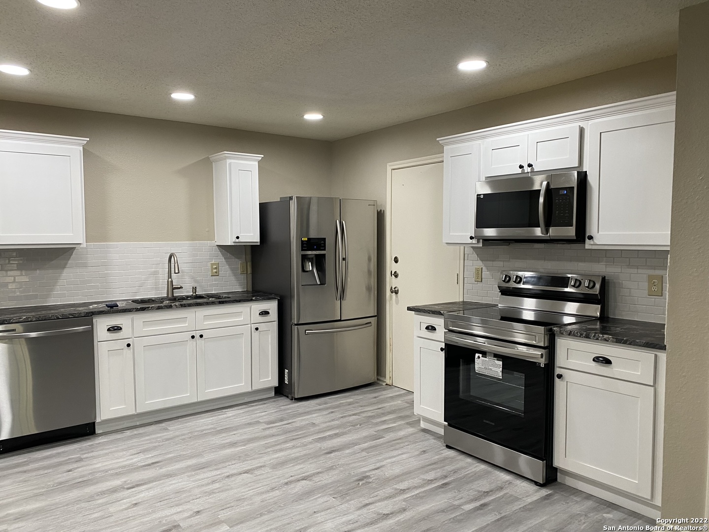 13303 Pecan Glade San Antonio TX 78249