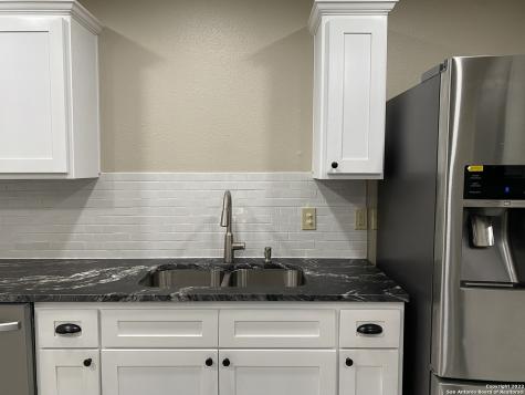 13303 Pecan Glade San Antonio TX 78249