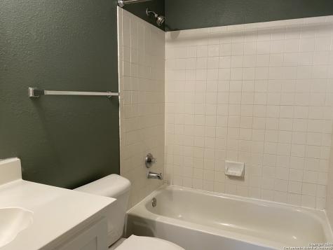 13303 Pecan Glade San Antonio TX 78249
